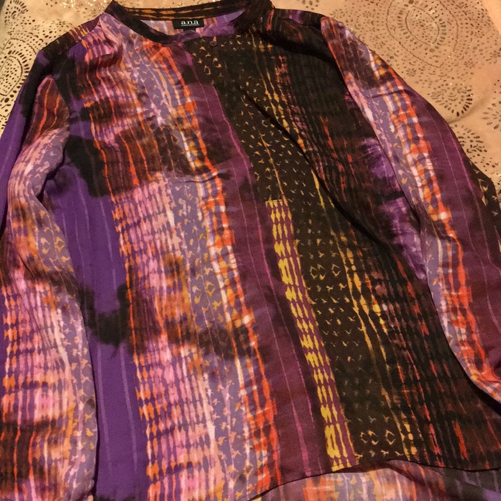 Multicolored woman’s blouse